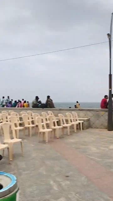 На набережной Индийского океана готовится заседание важной миссии.