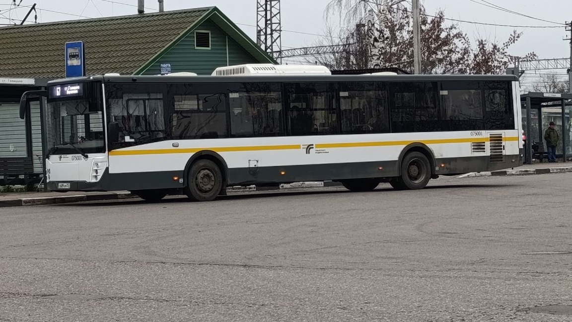 Поездка на ЛиАЗ 5292 на 22 маршруте от остановки кв.Маяковского до остановки Больница.В г.Звенигород