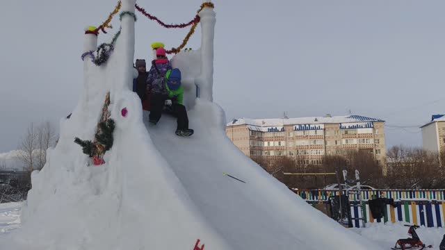 Открытие горки дяди Жени  27.12.2025г