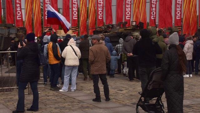 "ИСТОРИЯ ПОВТОРЯЕТСЯ"... (Фото Геннадия Володина (Рязань) - Кубанский Казачий хор)