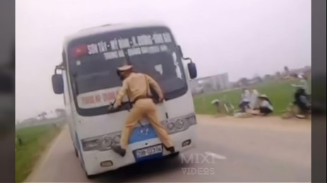 ПОЛНЫЕ ИДИОТЫ НА РАБОТЕ #306 ПЛОХОЙ ДЕНЬ НА РАБОТЕ 2022