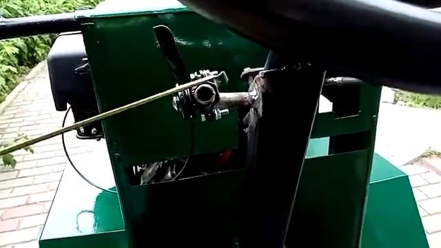 Сделал на мини-трактор газовую ручку. Рассказываю, как можно сделать самому.