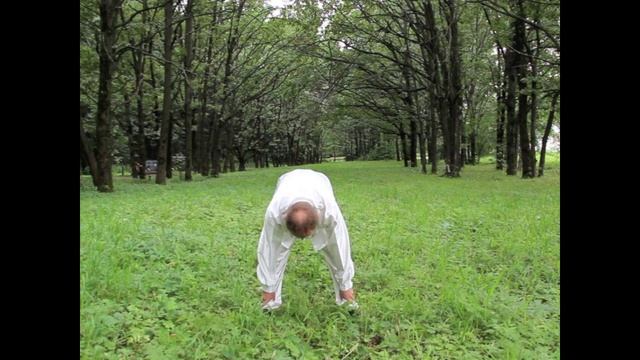 Бадуаньцзин. Упражнение 6/8.