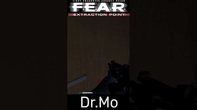 F.E.A.R. Extraction Point разношу двух терминаторов особо интересными способами без жалости #shorts