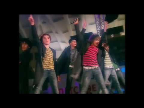 Группа "Волшебники двора" - Валентина (детская песня, Лужники, 2010)