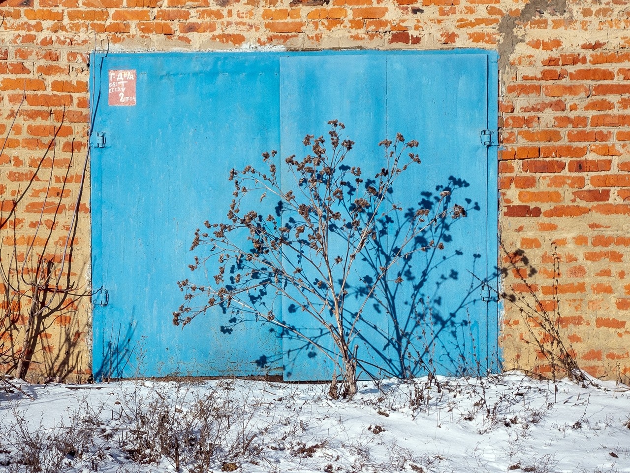 "ТОСКЛИВАЯ ПОРА ВЕСНЫ"... (Фото Евгения Степанова (Тула), музыка - Nathalie Manser)