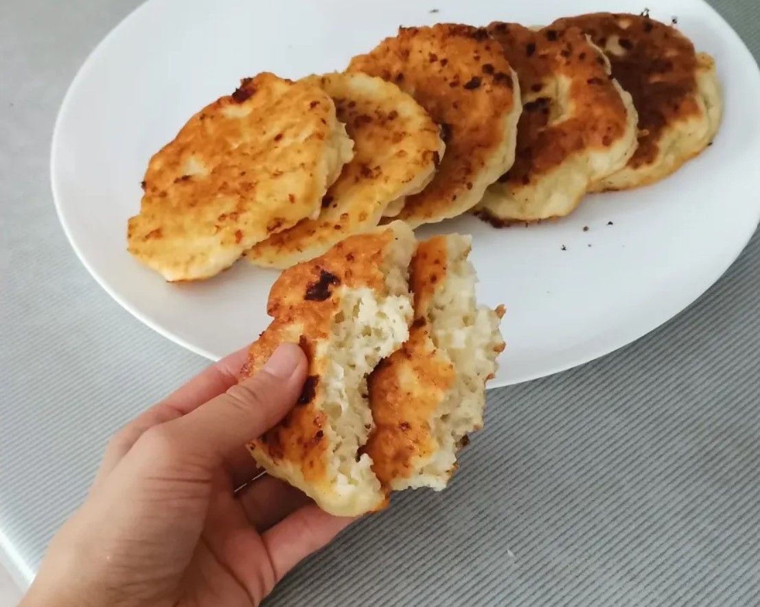 Такие ВКУСНЫЕ ЛЕПЕШКИ я не ела, наверняка и вы не пробовали! Лепешки с творогом! Лепешки на кефире!