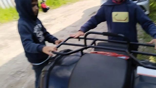 Обзор на квадроцикл от Платона и Савелия