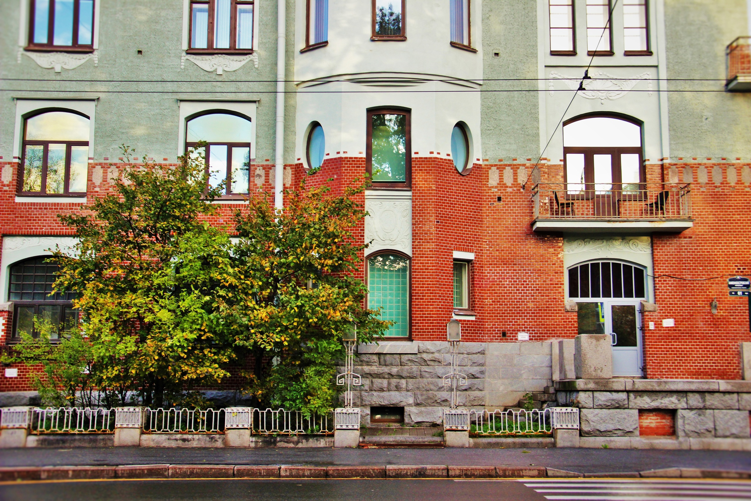 "ОКТЯБРЬСКАЯ ПАСТОРАЛЬ"... (Фото Артура Анисимова (СПб), музыка - Yuriko Nakaruma)