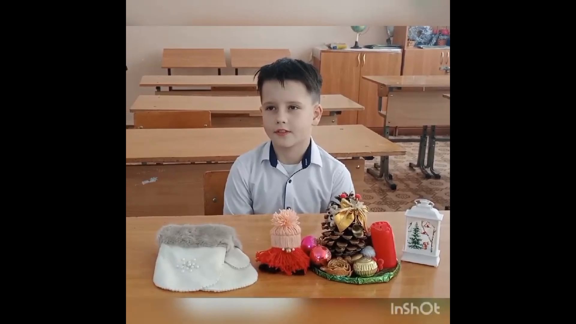 Онлайн-акция «Новый Год к нам мчится». Учащиеся Нижнеозернинской СОШ О. Фокина «Зима» (Оренб. обл.)