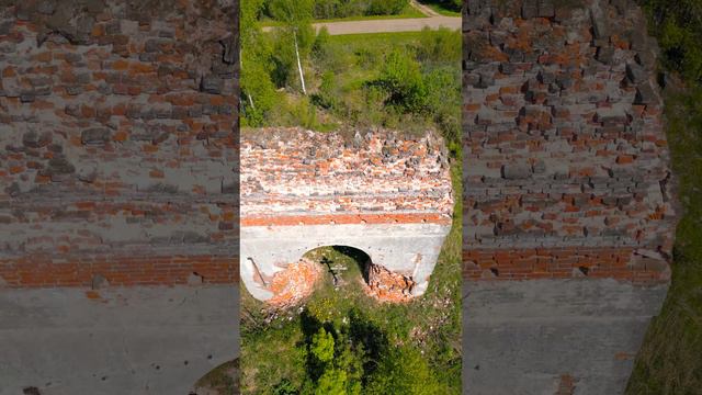 Никого здесь давно нет в помине