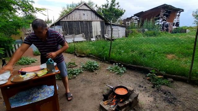 Завтрак Из Топора! На Огне ЯЙЦА С СЫРОМ И ПОМИДОРЫ. Такая Вкуснятина