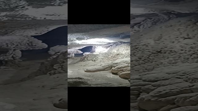 Пещера. Северный Кипр.