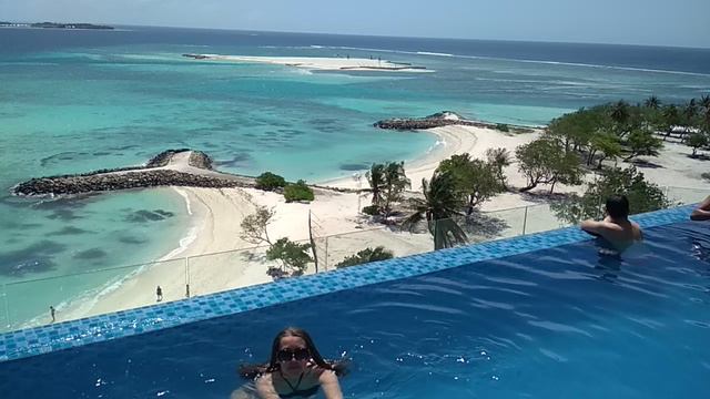 Обалденный бассейн с обалденными видами!Мальдивские пейзажи!Отель Каани!