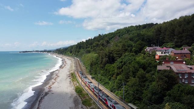 Лазаревское-Солоники-Лоо. Июль 2022. Вид с высоты.