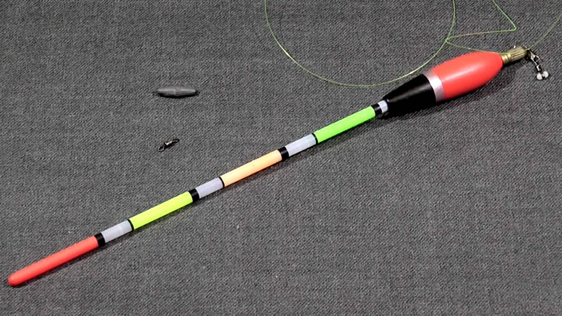 Интересная поплавочная снасть.