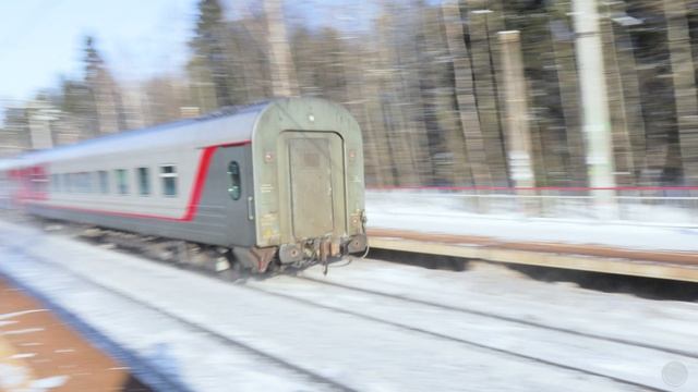 Пассажирский (ЧС7) проносится мимо (HQ sound)