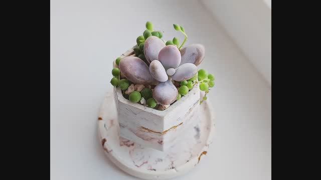 Заливка горшочка для суккулентов из гипса. Молд для заливки с сайта Алиэкспресс.