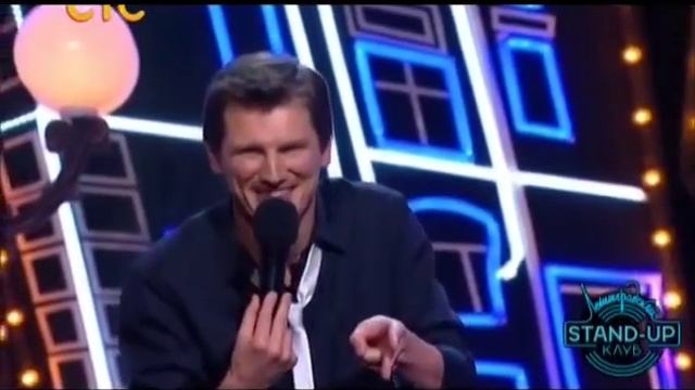 Молодой Бог   Ленинградский Stand-up Клуб   Stand-up (Стенд-ап)   Антон Борисов