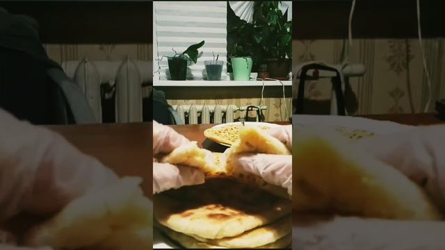 Вкусные сырные лепёшки?