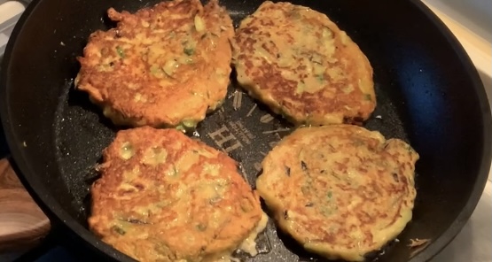 Пестрые овощные блинчики!