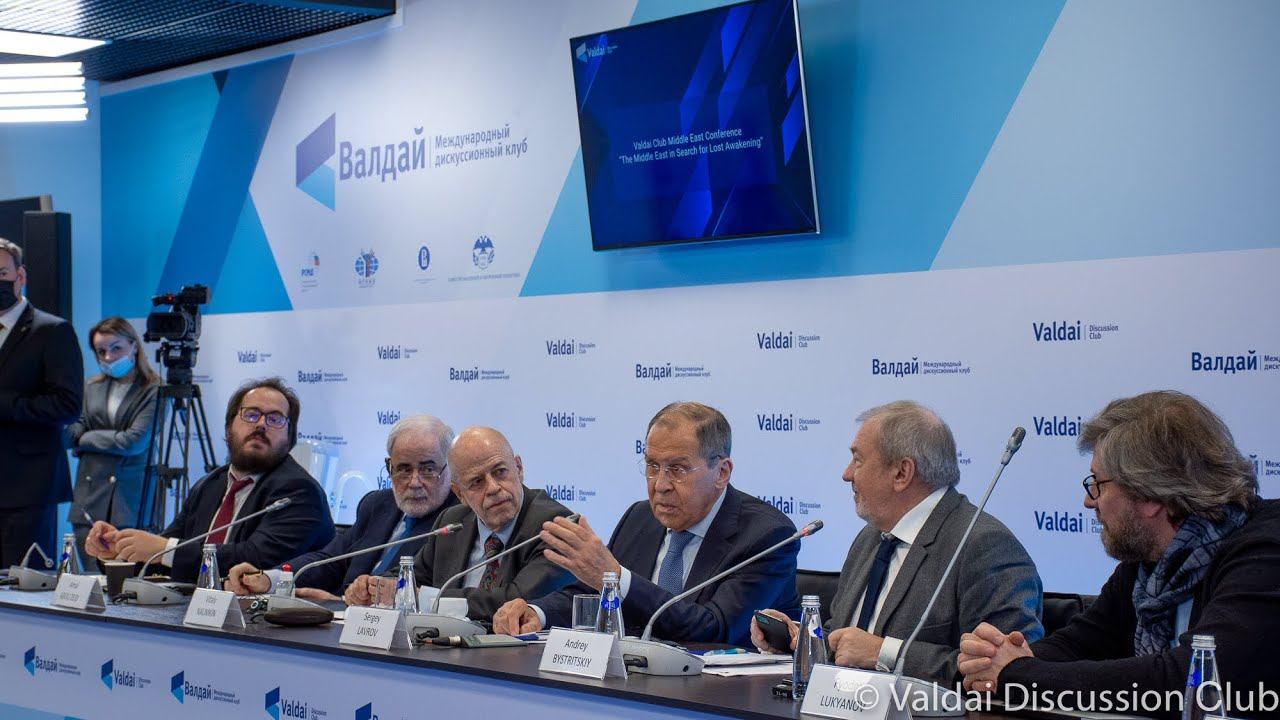 Special session. Russia in the Middle East (in Arabic)