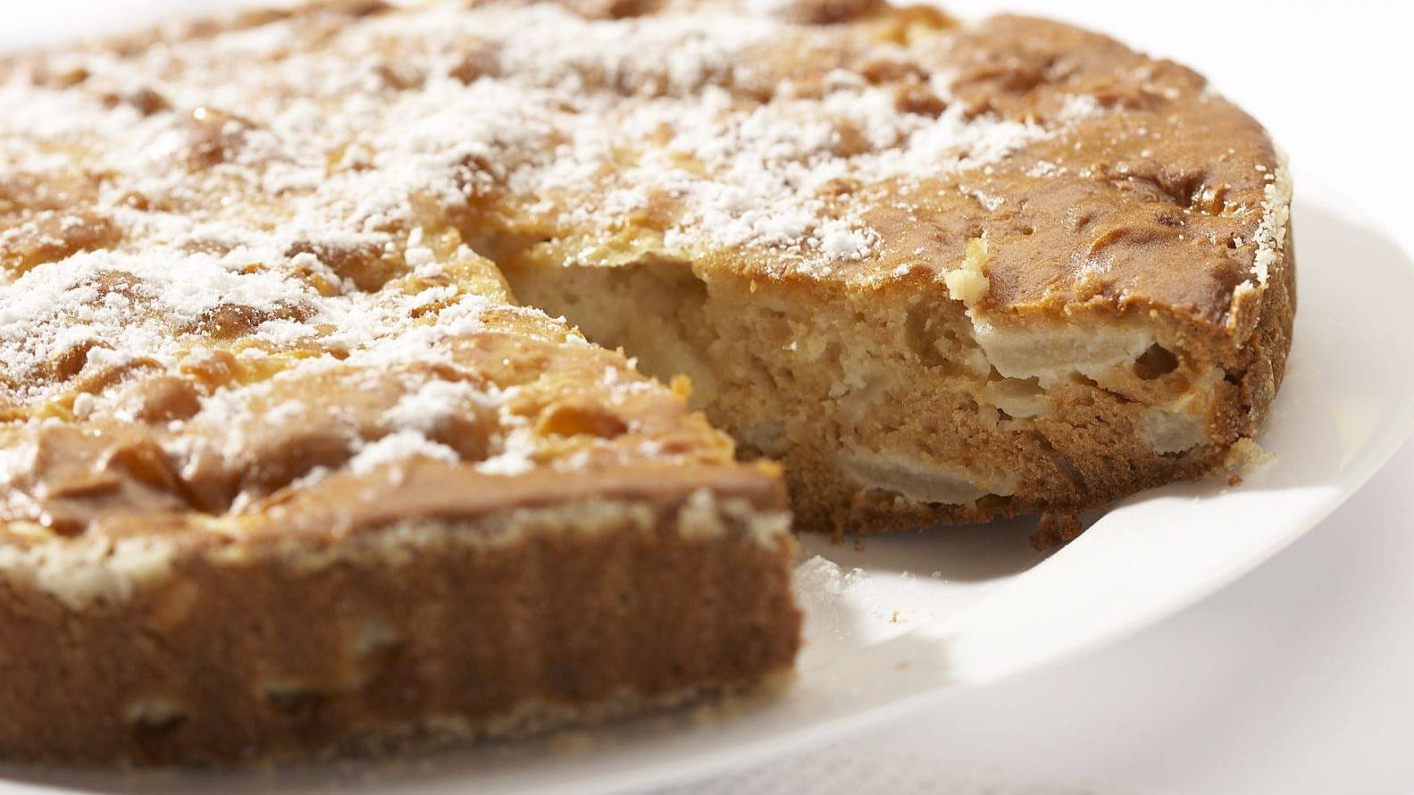 Простой яблочный пирог.