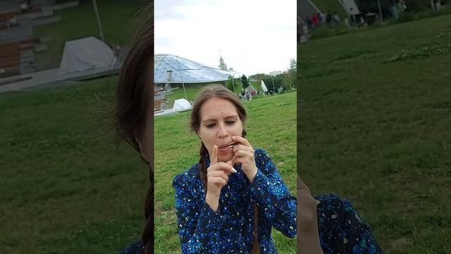 Natalia Lin Mo – Игра на варгане 01 / Jaw harp playing 01
