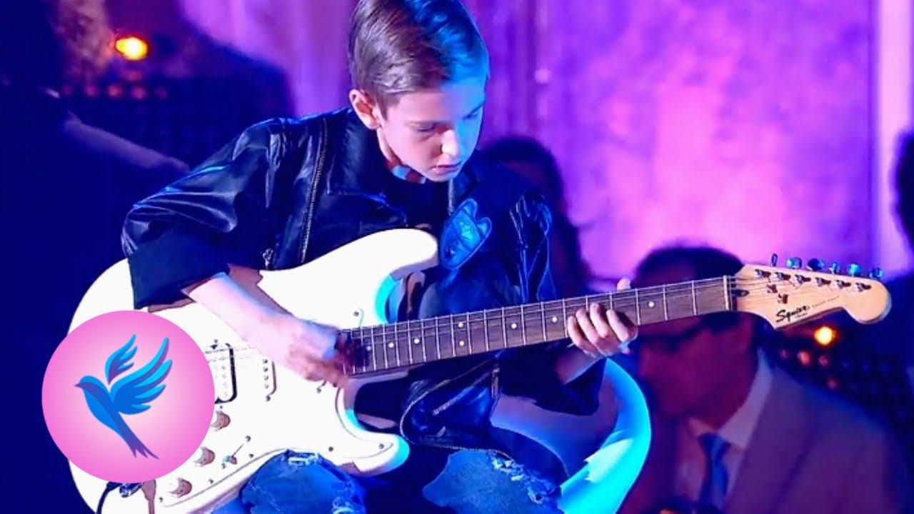 Владислав Соломяный, Попурри ("Токката и фуга ре минор", "Гроза", "Прекрасное далеко")