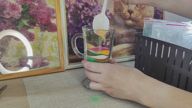 Флорариум в бокале из суккулентов