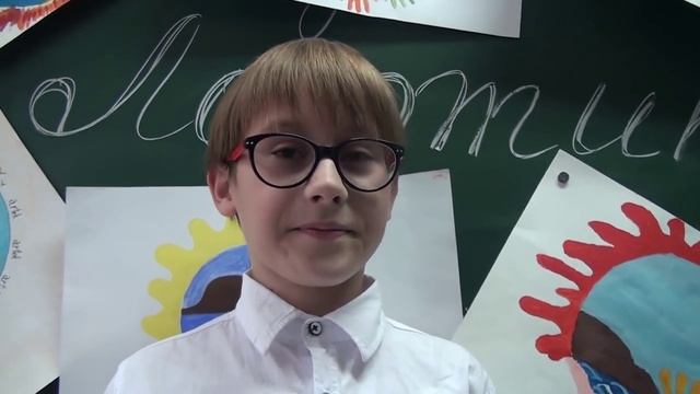 ARTEK TV - 2014_ Школьники «Артека» рисуют новый логотип детского центра.mp4