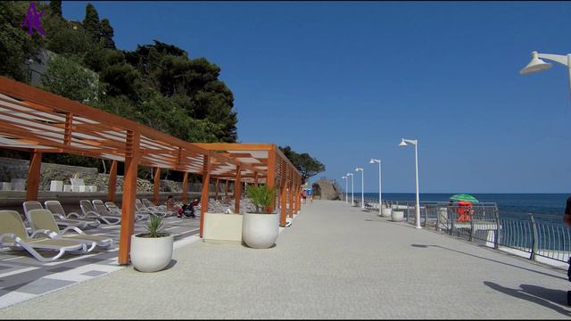 Крым. ЮБК. Санаторий Ай-Петри [2.7K] Всё очень красиво! И у нас закрыты пляжи по всему ЮБК. 24.06.24