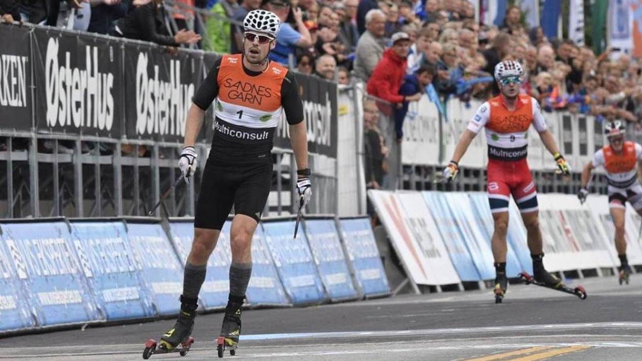 Лыжероллерный фестиваль Blink. Мужчины. Масс-старт. 15 км. Свободный стиль. Санднес (Норвегия) 2017.