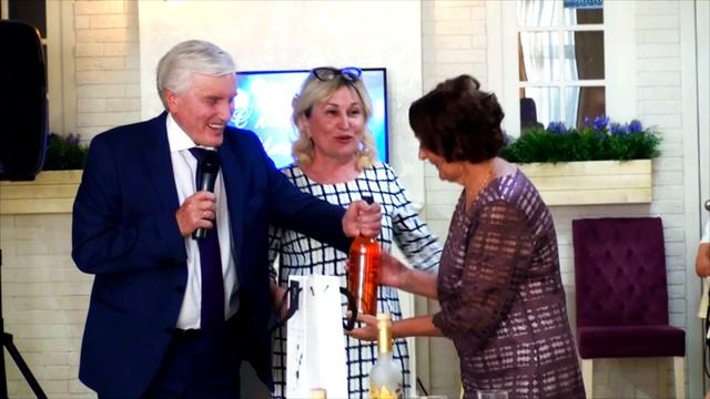 Воплощение элегантности 70 лет - все еще впереди