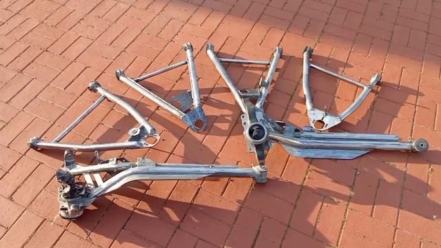 День 2 - зачистка передних рычагов и задних продольных