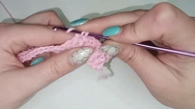 22  урок Рельефные столбики. Курс "Первые петельки"