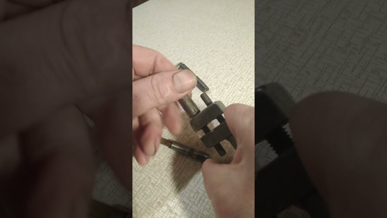 Маленький помощник для большой мастерской...