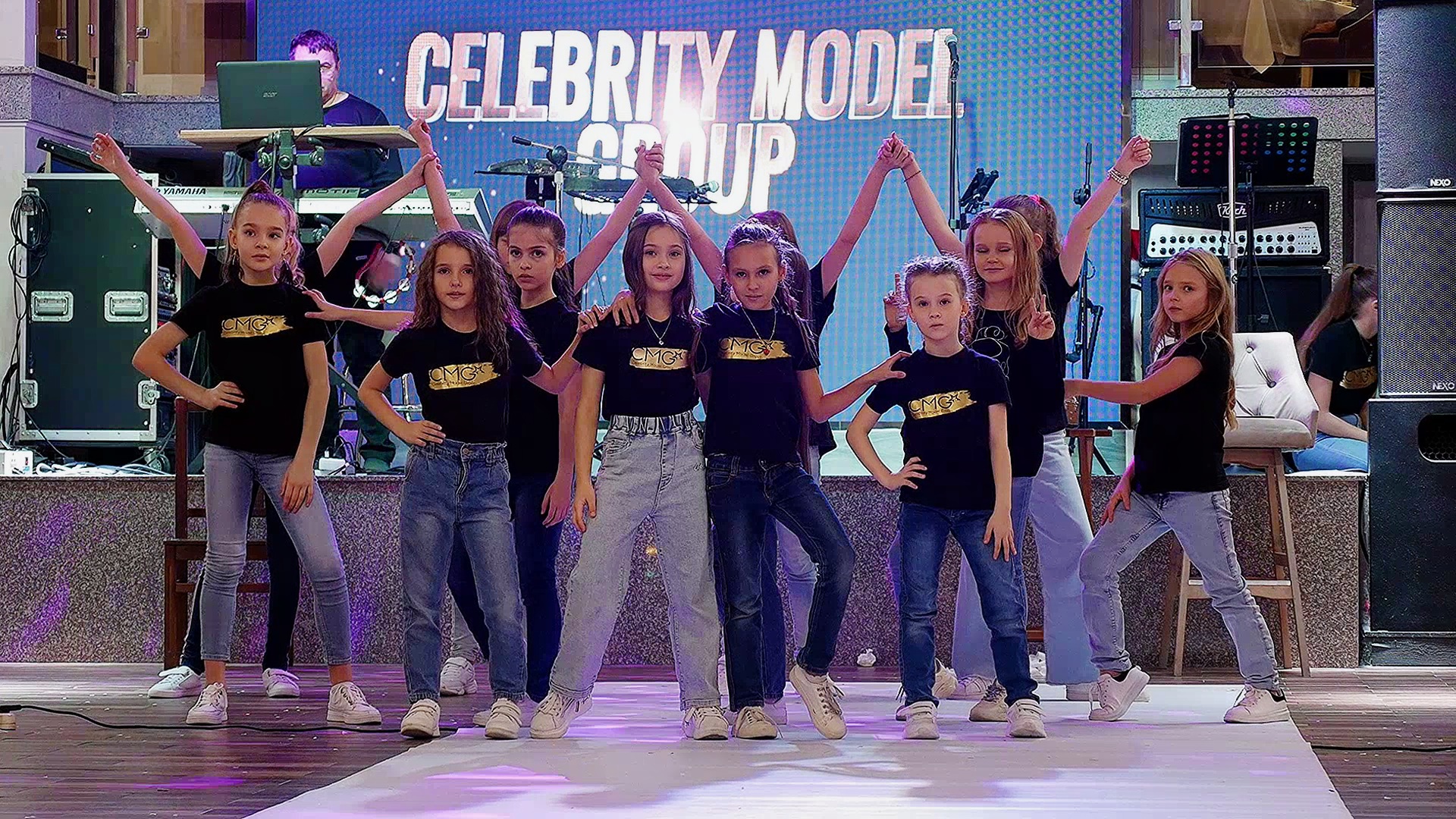 ДЕТСКИЕ ТАНЦЫ " ХИП ХОП " / 1000планет