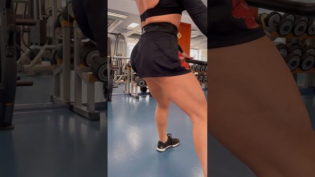 не обычное приседание!