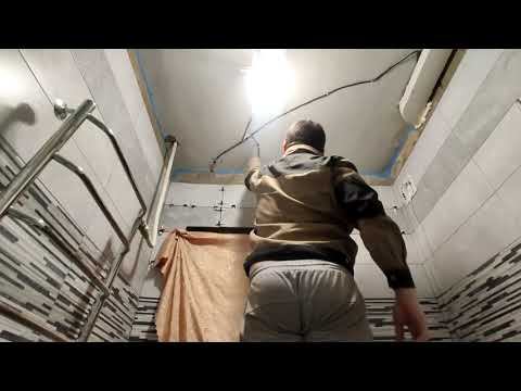 Делаю потолок в ванной комнате из пвх панелей и профиля. Ремонт в ванной.