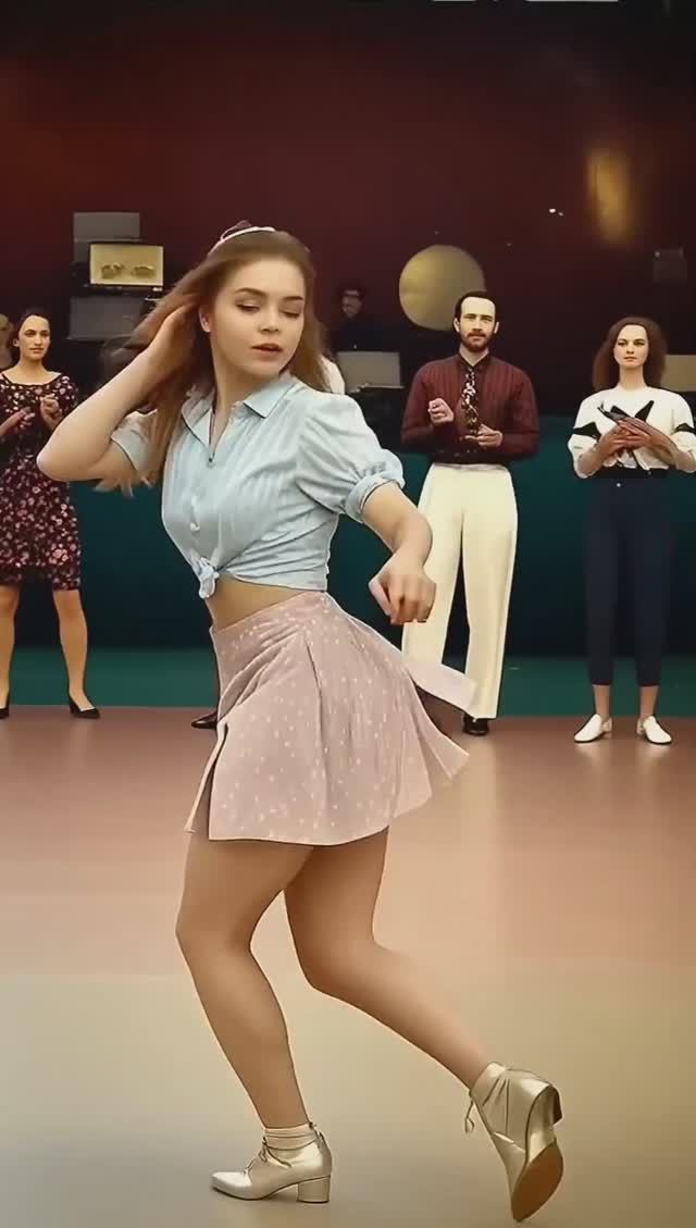 ВАУ! Как же она красиво танцует