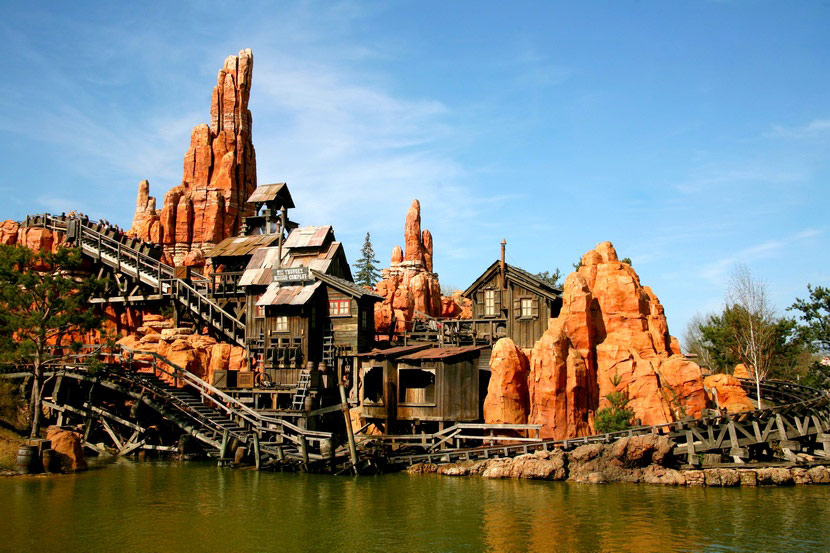 НЕЗАБЫВАЕМАЯ ТРЯСКА! ГОРКИ В СТИЛЕ ДИКОГО ЗАПАДА! ДИСНЕЙЛЕНД В ПАРИЖЕ