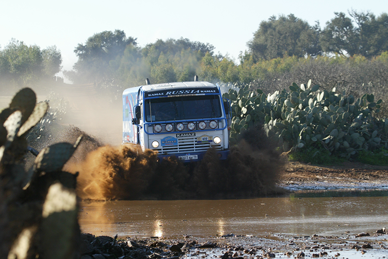 К 30-летию команды. 15 Золотых Дакаров  «КАМАЗ-мастера». Год 2004-й.