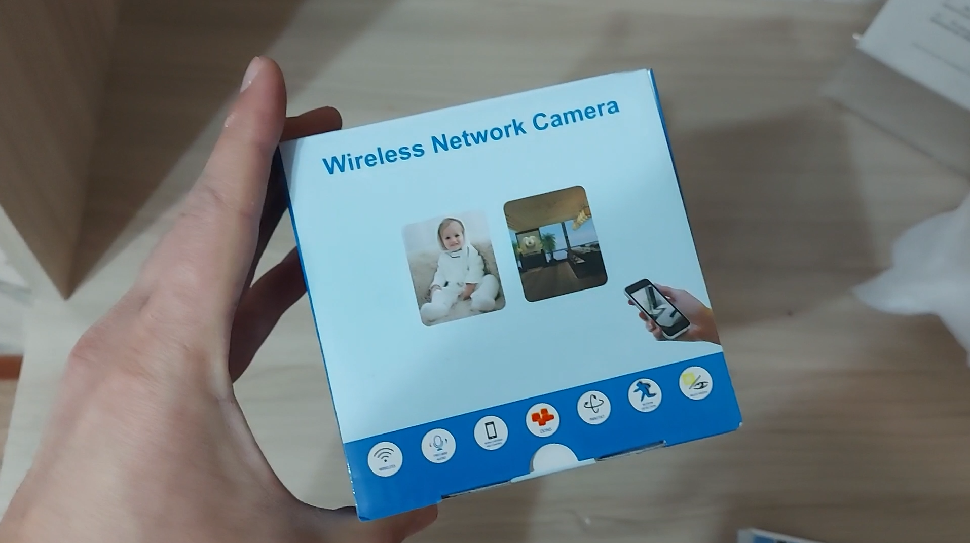 Как установить камеру наружного наблюдения в подъезде.