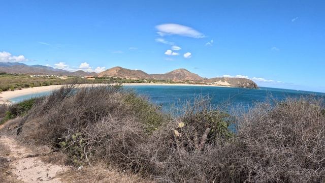 Венесуэла. Остров Маргарита. Окрестности отеля SunSol Ecoland Hotel & Resort 4*.