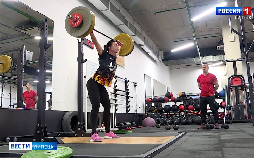 Липецкая тяжелоатлетка готовится к Олимпиаде 2024 года