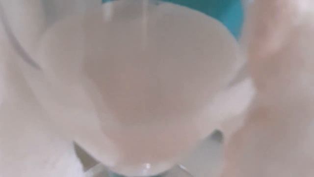 #Молоко из овсяных хлопьев, или из любой крупы, или из орешков
Без глютена, для здорового питания.