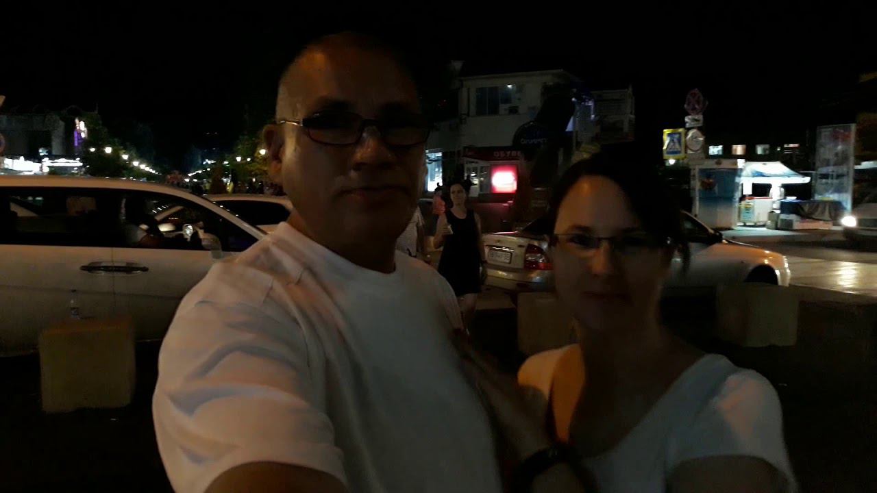 7. Анапа 2018. 17 июня.  Прогулка по ул  Горького. (центр)