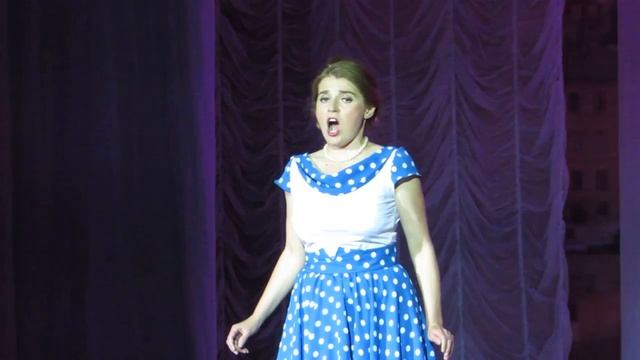 Ариозо Глории из оперетты "Цирк Зажигает огни". Исп. О. Богоявленских.