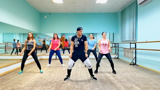 Очень зажигательный трек получился, НО ЛЕГКО НЕ БУДЕТ! / zumba / зумба